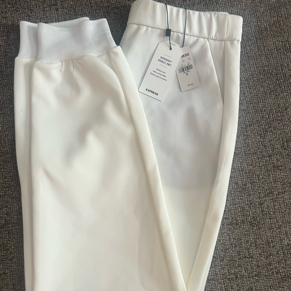 Express white pants. New with tags.
